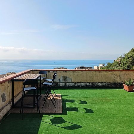 Mungi Bay, Flat With Sea View Roof Top Terrace 지아르디니낙소스 외부 사진